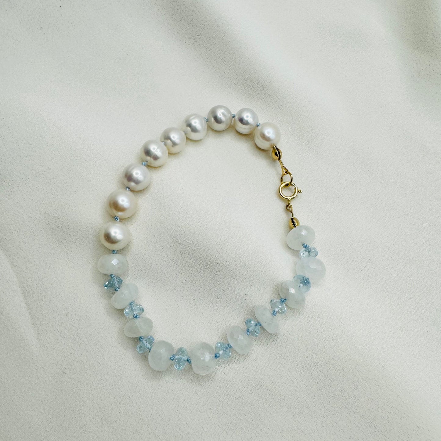 Rainbow moonstone sky blue topaz pearl bracelet