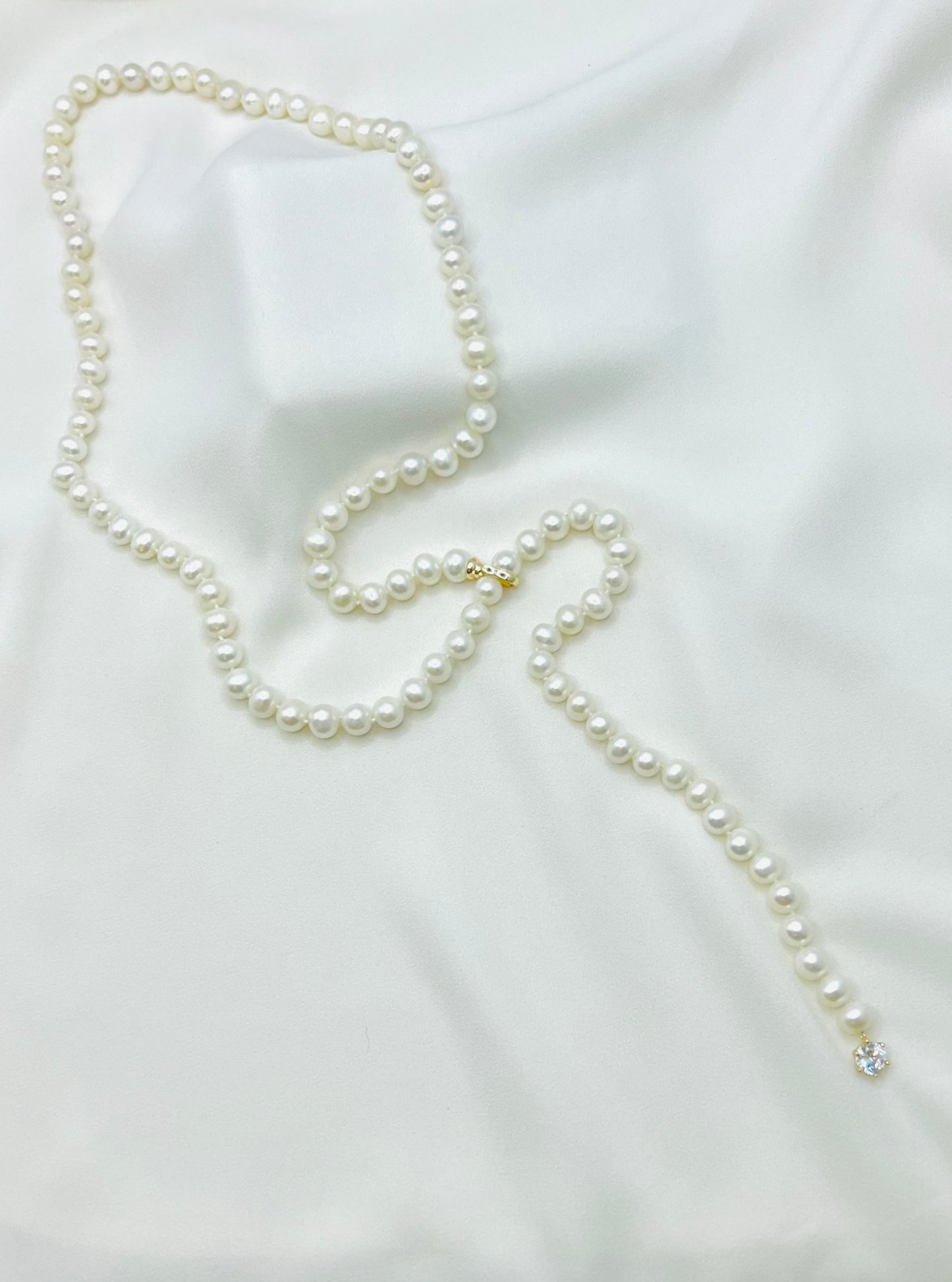 Pearl Lariat Necklace