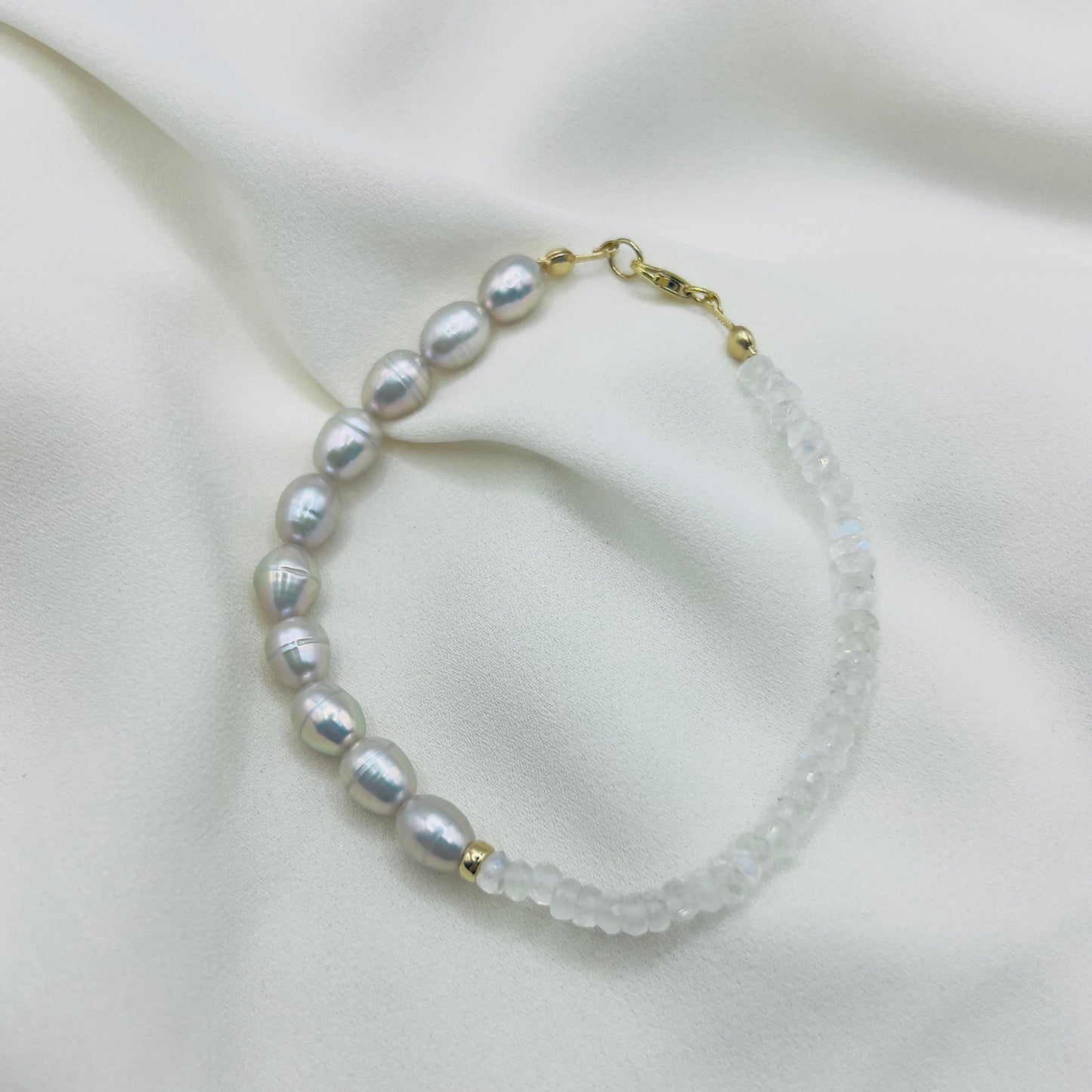 Grey Pearl Bracelet